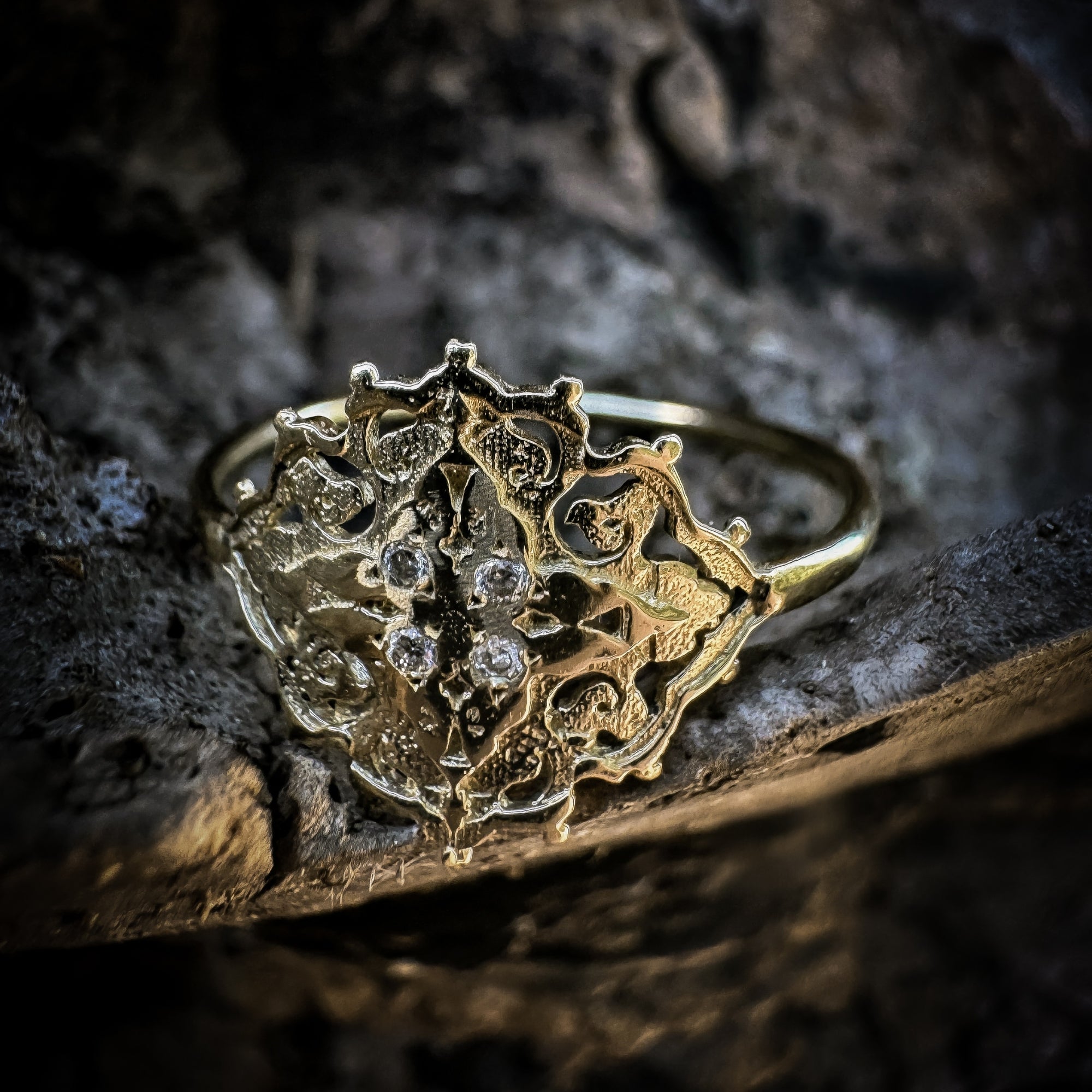 SALTANA ✧ 14K SOLID YELLOW GOLD RING - DELICATE VERSION